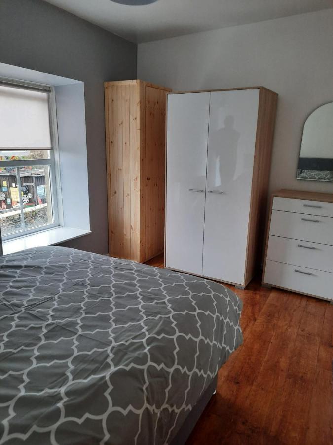 Snowdonia Rock Cottage - Cosy And Pet Friendly Пенриндеудрает Экстерьер фото